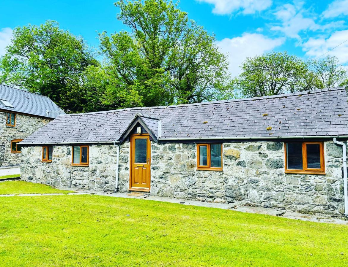 Cwt Mochyn Villa Коруен Екстериор снимка